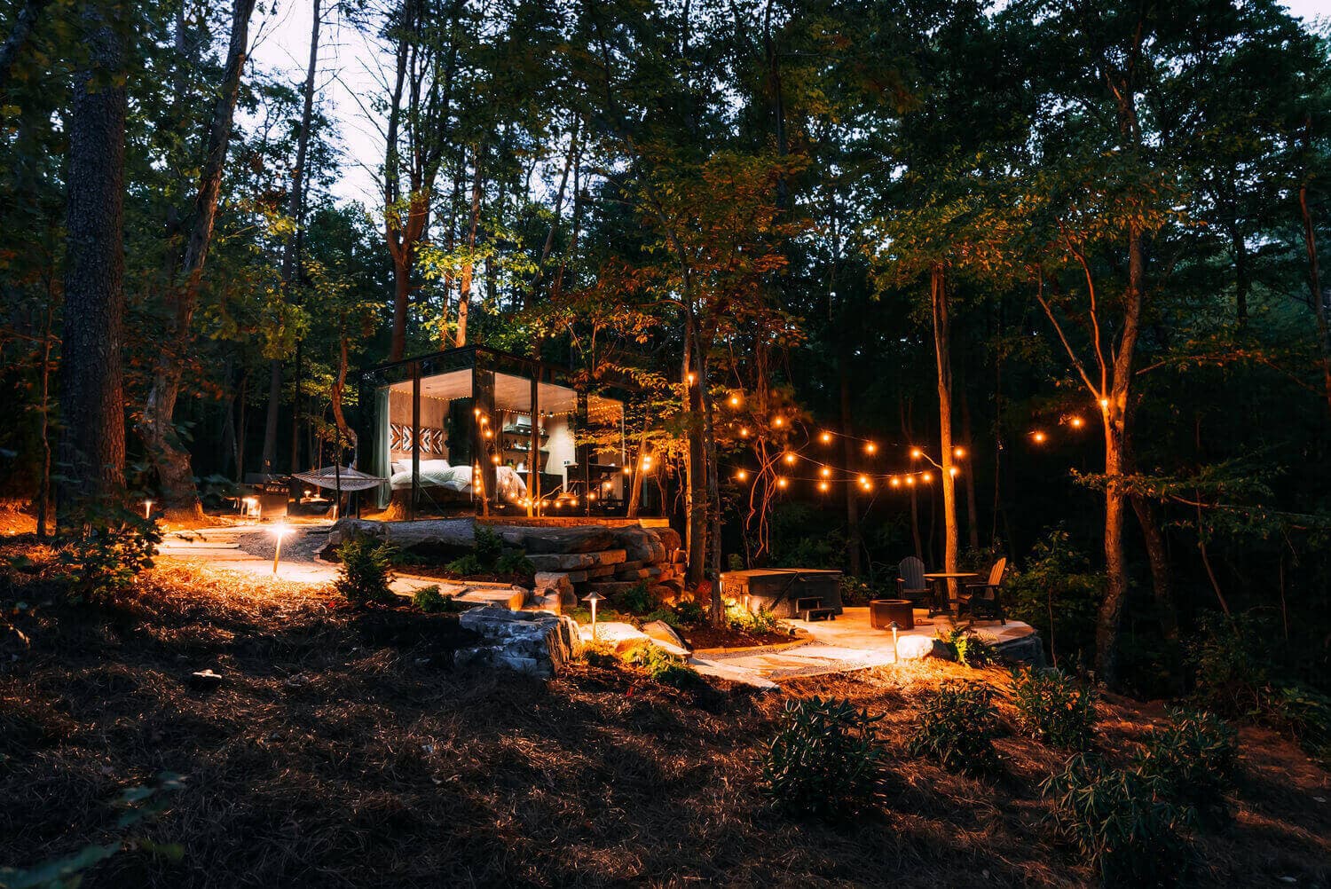 5 Immersive Experiences in Our Mirror Cabins at BOLT FARM Treehouse